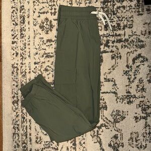 Vuori scout jogger - sage/army green